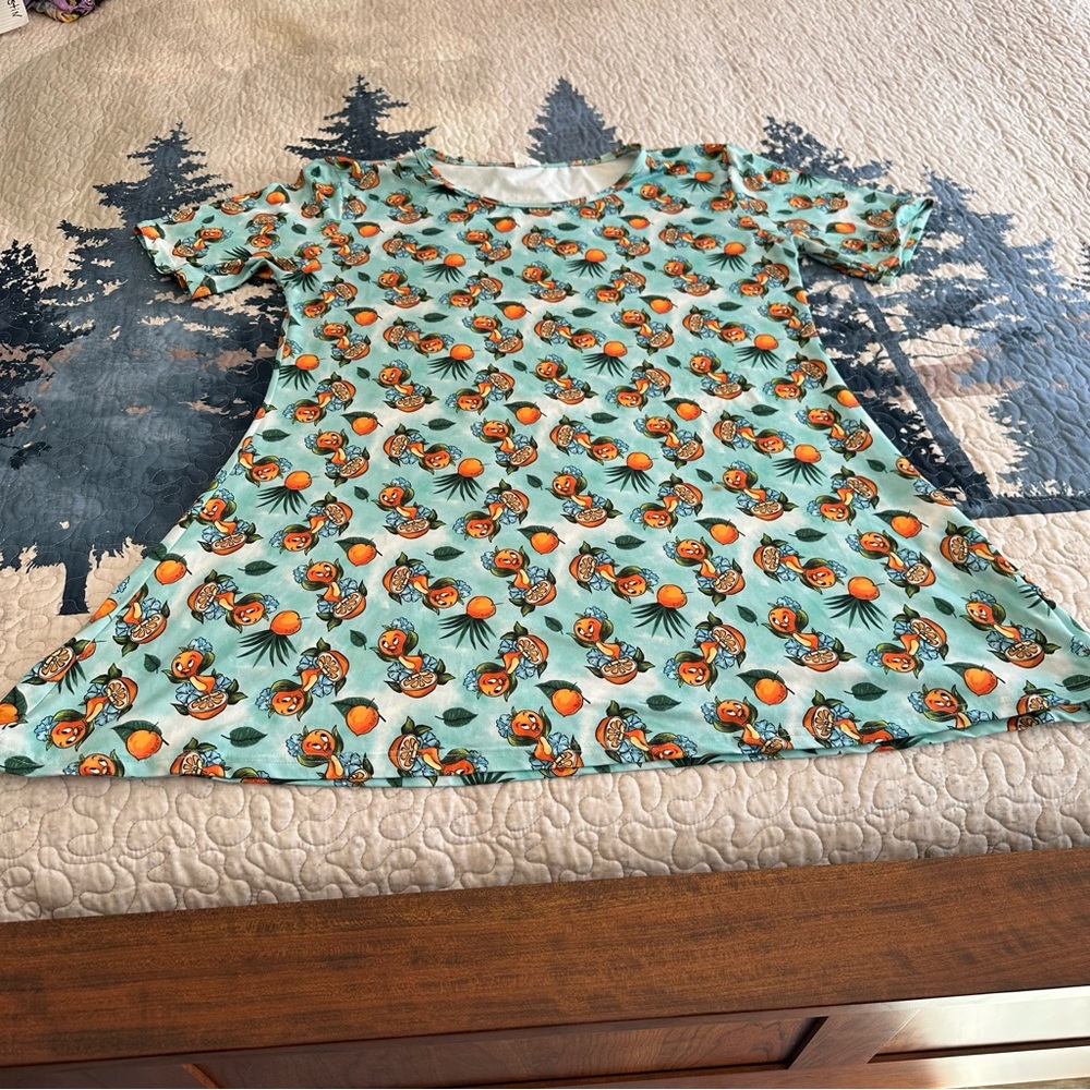 Disney - Orange Bird shirt